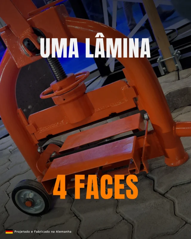 A Guilhotina Optimas utiliza uma lâmina com quatro faces de corte. Esse recurso aumenta em 14 meses a vida útil de corte da sua Guilhotina. Caso você utilize as 4 lâminas da face, nós temos o refil de reposição. Corte muito mais com a Guilhotina Optimas!